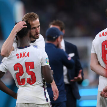 englands-bukayo-saka-urges-facebook-and-twitter-to-crack-down-on-abuse England’s Bukayo Saka Urges Facebook and Twitter to Crack Down on Abuse