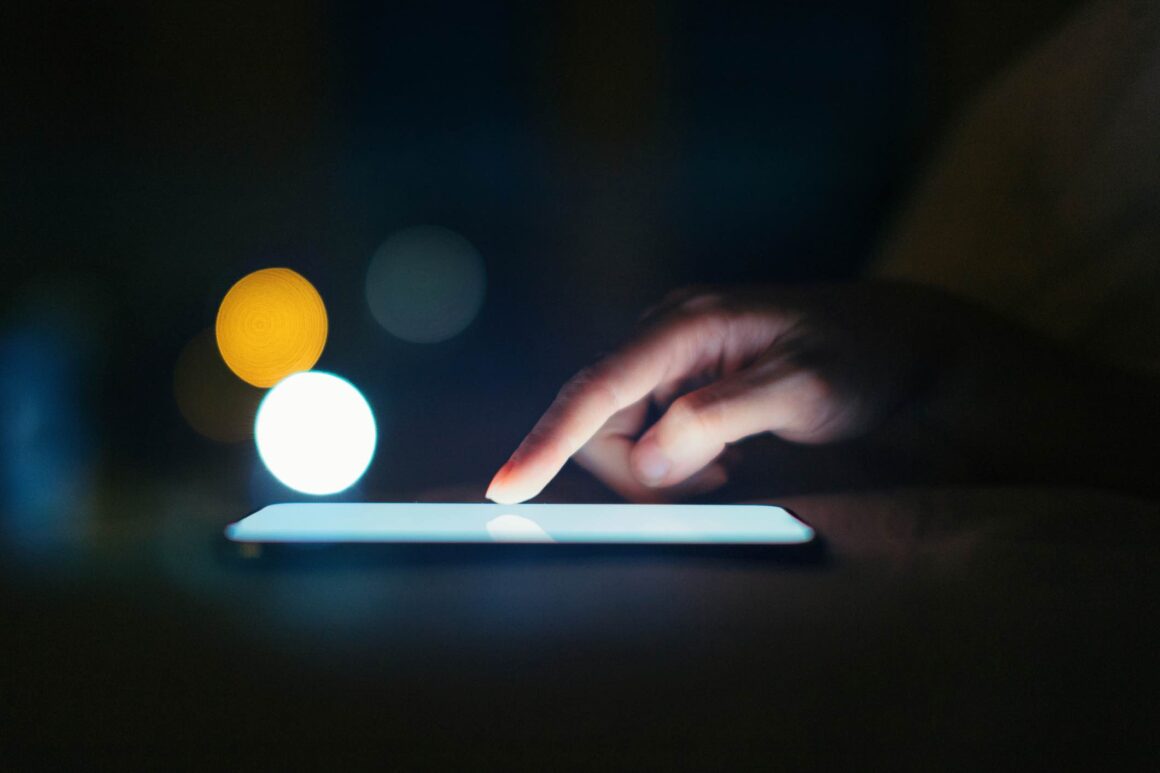 apple-explains-how-iphones-will-scan-photos-for-child-sexual-abuse-images Apple explains how iPhones will scan photos for child-sexual-abuse images