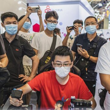 new-limits-give-chinese-e-gamers-whiplash New Limits Give Chinese E-Gamers Whiplash