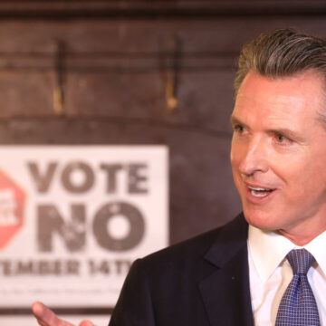 these-two-rumors-are-going-viral-ahead-of-californias-recall-election These Two Rumors Are Going Viral Ahead of California’s Recall Election