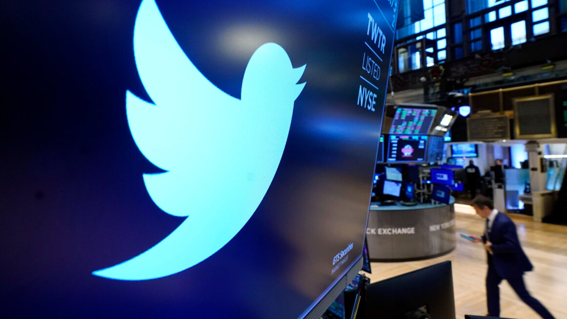 Michael Montano and Dantley Davis to Leave Twitter in Shake-Up