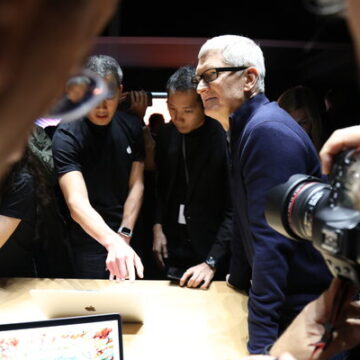 Apple Accuses Woman of Stalking Tim Cook
