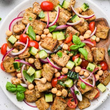 Chickpea Panzanella Salad Chickpea Panzanella Salad