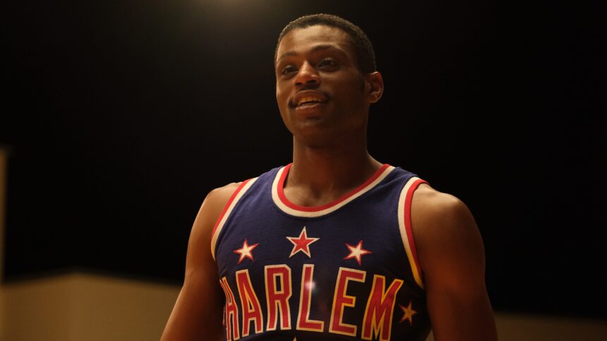 Former Harlem Globetrotter Choo Smith excels as leader in post-career transition Former Harlem Globetrotter Choo Smith excels as leader in post-career transition