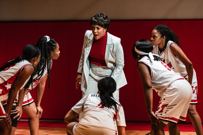 In ‘Flex,’ reproductive rights take center court In ‘Flex,’ reproductive rights take center court