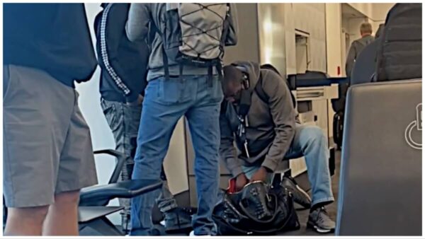 ‘Didn’t State Who He Was’: Federal Drug Agents Seize Millions from Passengers at Atlanta Airport While Posing as Regular Travelers In Plainclothes In ‘Cold Consent Encounters’ ‘Didn’t State Who He Was’: Federal Drug Agents Seize Millions from Passengers at Atlanta Airport While Posing as Regular Travelers In Plainclothes In ‘Cold Consent Encounters’