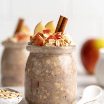 Apple Pie Overnight Oats