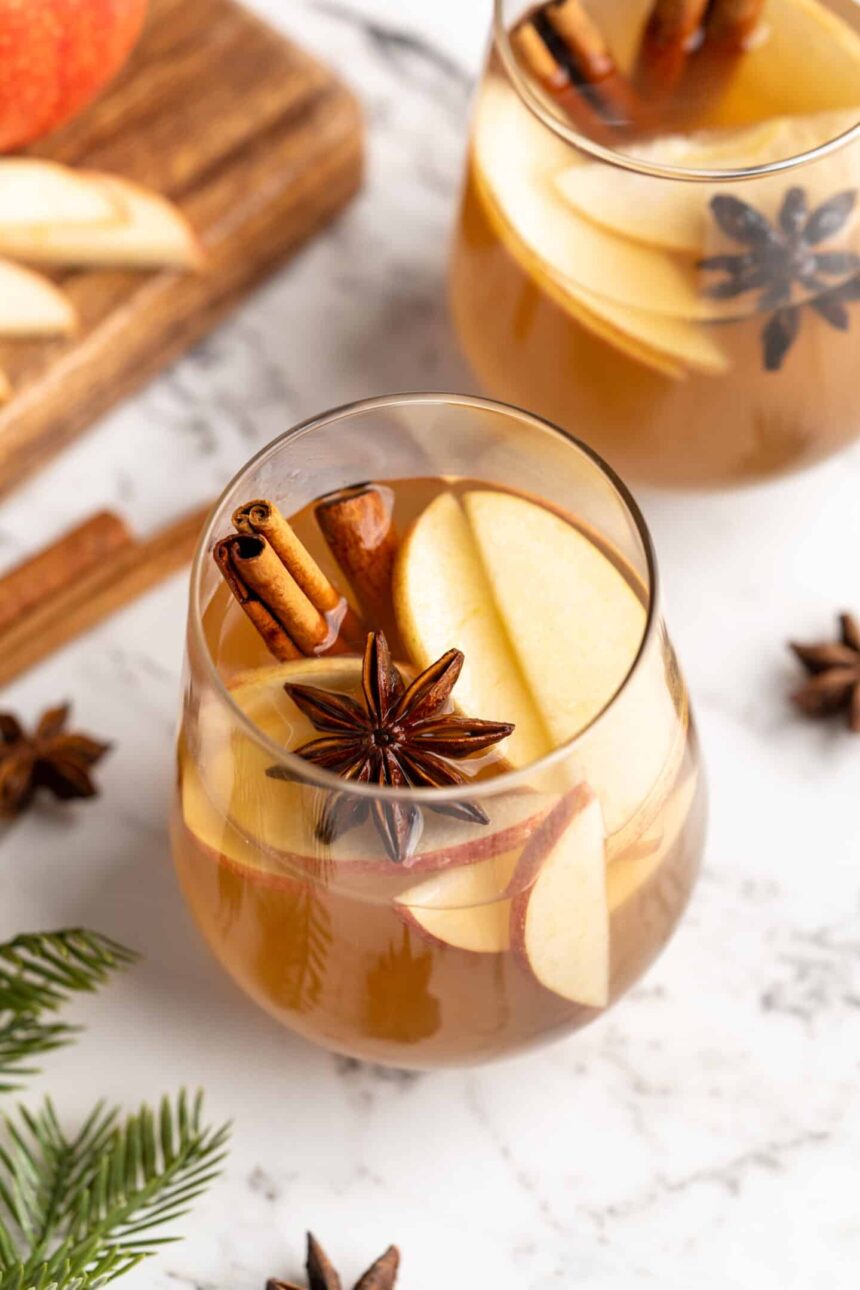 Hot Spiced Apple Cider Hot Spiced Apple Cider