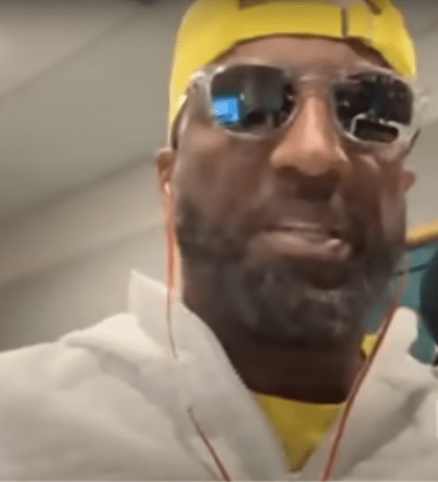 Rickey Smiley sobs on IG live amid Katt Williams interview Rickey Smiley sobs on IG live amid Katt Williams interview