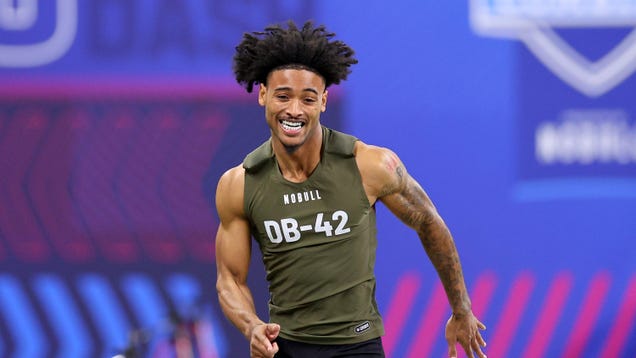 It's 2024, the NFL Draft process shouldn't take this long It’s 2024, the NFL Draft process shouldn’t take this long