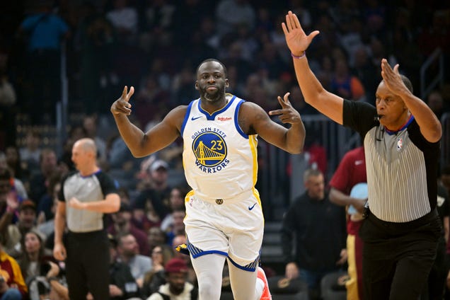 Draymond Green passed who on the NBA's made threes list? Draymond Green passed who on the NBA’s made threes list?