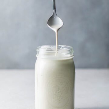 How to Make Alabama White Sauce (BBQ Sauce Recipe) How to Make Alabama White Sauce (BBQ Sauce Recipe)