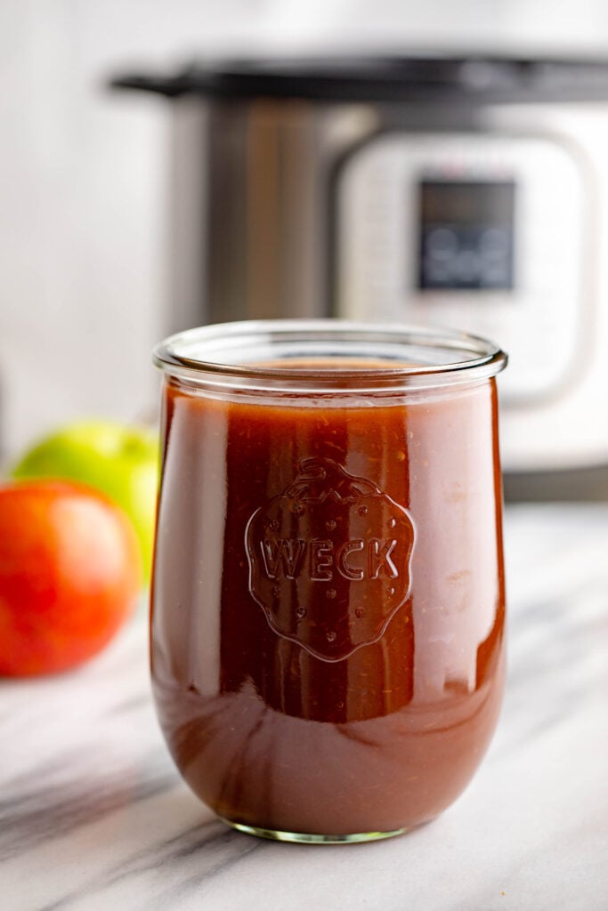 Instant Pot Apple Butter Recipe (Easy, No Peeling) Instant Pot Apple Butter Recipe (Easy, No Peeling)
