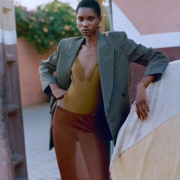 Editorials. Tara Fall for Vogue Poland. Images by Simon Elmalem. Editorials. Tara Fall for Vogue Poland. Images by Simon Elmalem.