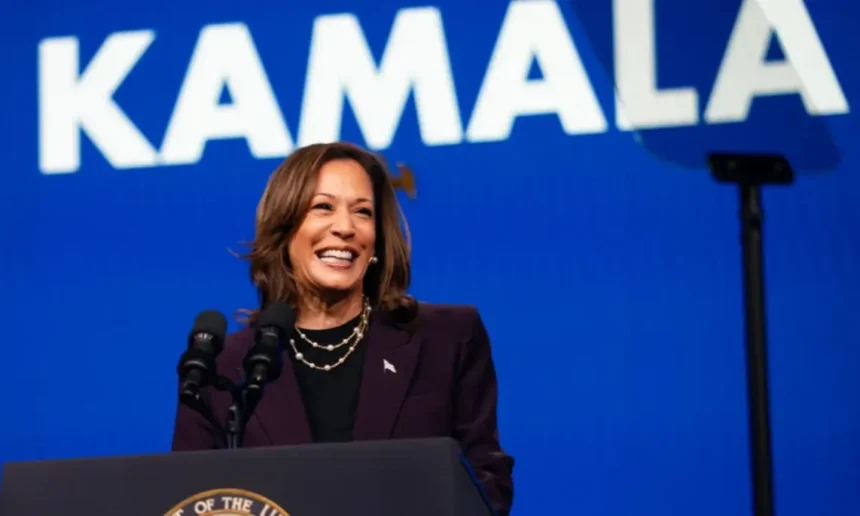 ‘She Could’ve Waited’: MAGA Crowd Bashes Kamala Harris for Taking Hawaii Vacation As Karine Jean-Pierre Shut Downs Reporter Who Questions Vice President’s ‘Down Time’ ‘She Could’ve Waited’: MAGA Crowd Bashes Kamala Harris for Taking Hawaii Vacation As Karine Jean-Pierre Shut Downs Reporter Who Questions Vice President’s ‘Down Time’