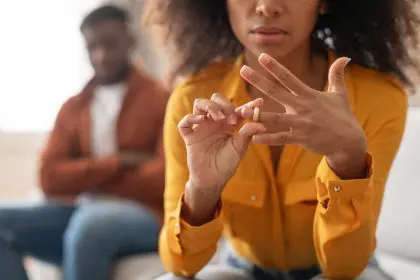 6 divorce red flags you should never ignore 6 divorce red flags you should never ignore