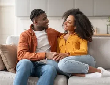 These 3 talking habits keep love alive for years These 3 talking habits keep love alive for years
