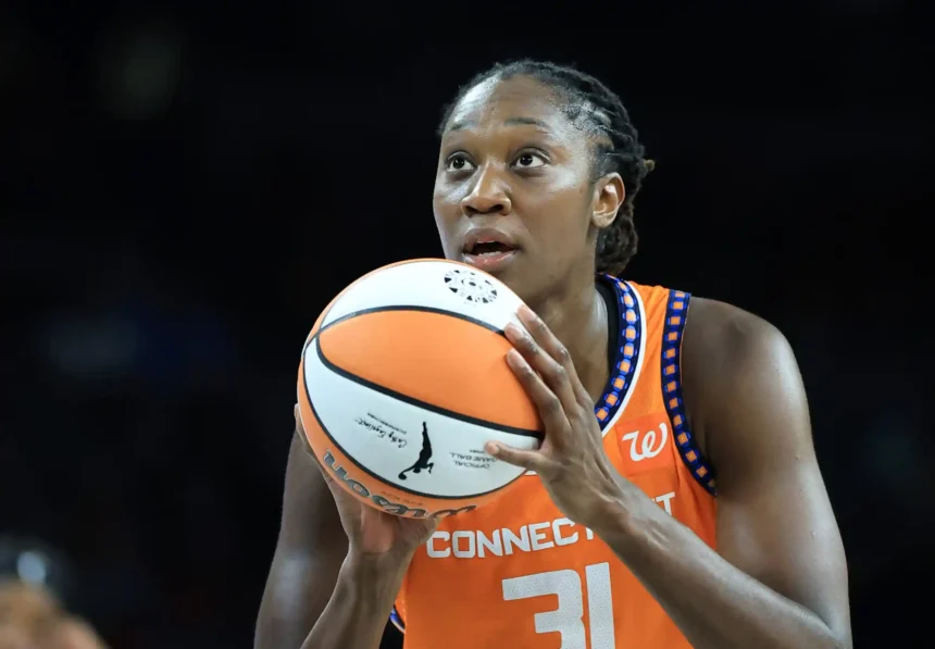 Tina Charles Reaches 8,000 Points, Hits Major WNBA Milestone