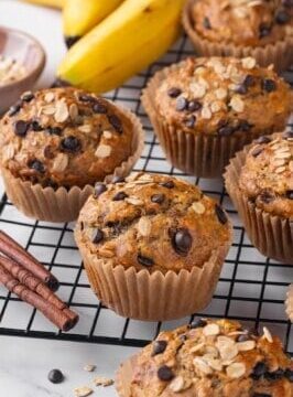 Banana Oatmeal Muffins (Moist and Tender!) Banana Oatmeal Muffins (Moist and Tender!)