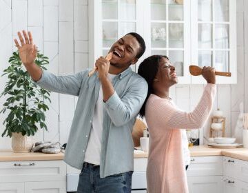 Can your sense of humor predict a breakup?