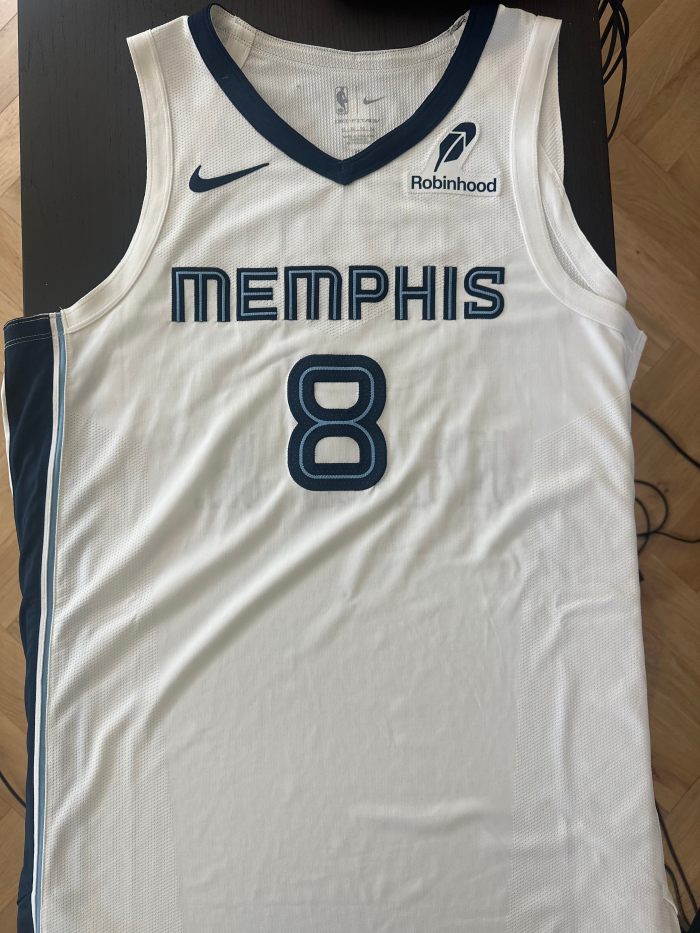 Memphis Grizzlies’ Jaren Jackson Jr Memphis Grizzlies’ Jaren Jackson Jr. changes jersey number to honor father