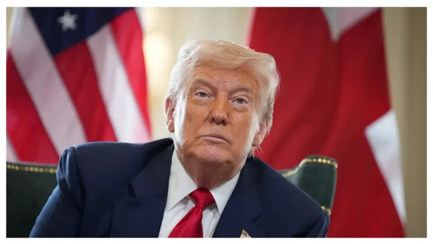 ‘He’s Still Out for Revenge’: Social Media Drops Clip of Exact Moment Trump Was Left to Stew In Humiliation—Now He’s Making Threats Against a Comedian ‘He’s Still Out for Revenge’: Social Media Drops Clip of Exact Moment Trump Was Left to Stew In Humiliation—Now He’s Making Threats Against a Comedian
