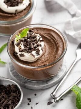10-Minute Chocolate Avocado Pudding 10-Minute Chocolate Avocado Pudding