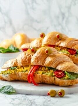 Monster Breakfast Sandwich (Perfect for Halloween!) Monster Breakfast Sandwich (Perfect for Halloween!)