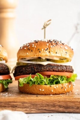 Meaty Beet Burgers Meaty Beet Burgers