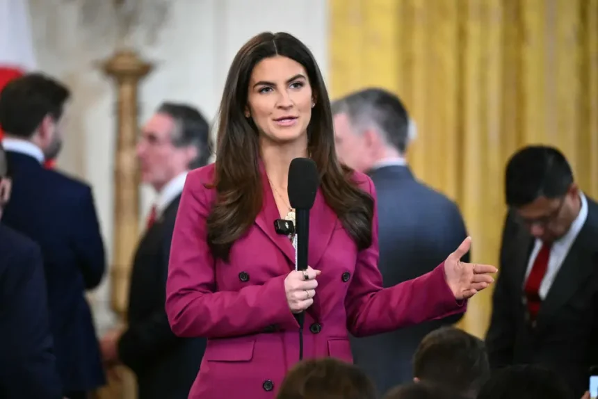 ‘He Acts Like a Child’: CNN Reporter Uses Just Six Words to Humiliate Donald Trump After His Truth Social Rage Against Her ‘He Acts Like a Child’: CNN Reporter Uses Just Six Words to Humiliate Donald Trump After His Truth Social Rage Against Her