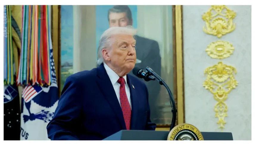 ‘WHAT?!?!?!!’: One Question About a Top Official Gets Trump So Worked Up, He Drifts Mid-Answer, Gets Stuck Looping on One Word, Then Abrupty Ends Presser ‘WHAT?!?!?!!’: One Question About a Top Official Gets Trump So Worked Up, He Drifts Mid-Answer, Gets Stuck Looping on One Word, Then Abrupty Ends Presser