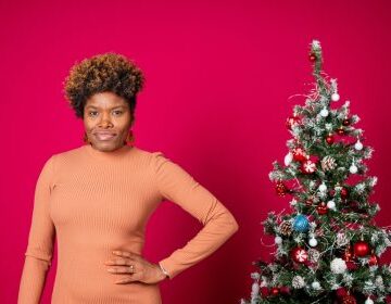 Why holidays awaken the cougar in confident women