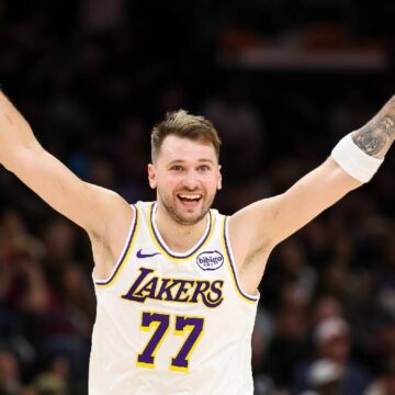 Luka Dončić Drops 60, Shakes Up NBA MVP Race Luka Dončić Drops 60, Shakes Up NBA MVP Race