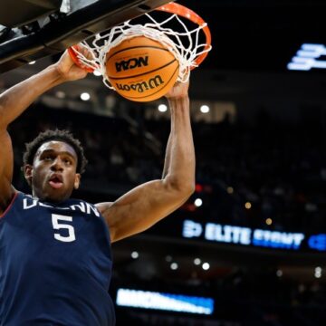 UConn’s Tarris Reed Jr. elevates his game en route to Final Four