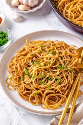 Garlic Noodles Garlic Noodles