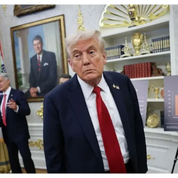‘No Way They Did This’: Trump Brags About a ‘Massive’ Donation Like He Won Big — Then It Blows Up When the Part He Kept Hidden Gets Exposed and The Whole Thing Gets Ugly ‘No Way They Did This’: Trump Brags About a ‘Massive’ Donation Like He Won Big — Then It Blows Up When the Part He Kept Hidden Gets Exposed and The Whole Thing Gets Ugly