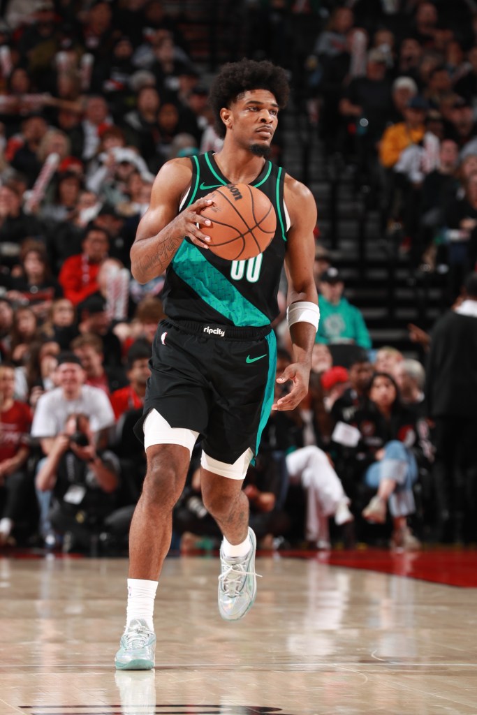 Portland Trail Blazers guard Scoot Henderson overcomes injuries to arrive at NBA play-in tournament Portland Trail Blazers guard Scoot Henderson overcomes injuries to arrive at NBA play-in tournament