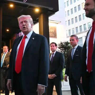 ‘Wobbling Like a Weeble’: Concern Grows After Trump’s Unsteady Swaying During the National Anthem Has Viewers Wondering Why No One Else Noticed ‘Wobbling Like a Weeble’: Concern Grows After Trump’s Unsteady Swaying During the National Anthem Has Viewers Wondering Why No One Else Noticed