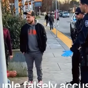 ‘He Had the Bag on Him!’: Washington Couple Accuses Black Man of Theft and Unleashes Police on Him, But They Picked the Wrong Target ‘He Had the Bag on Him!’: Washington Couple Accuses Black Man of Theft and Unleashes Police on Him, But They Picked the Wrong Target