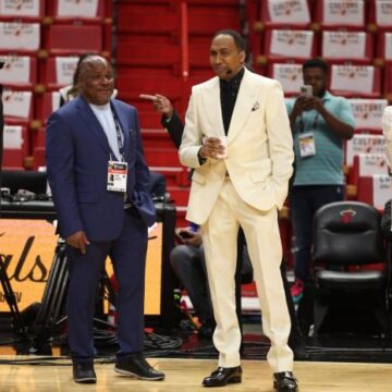How retiring ESPN executive David Roberts built a career on results and respect