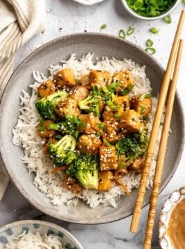 Tempeh Stir Fry with Peanut Sauce