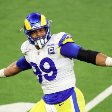 Aaron Donald is playing for a spot in history Aaron Donald is playing for a spot in history