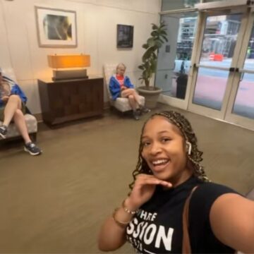 ‘They’re Racists’: Black Hairstylist Just Doing Her Job When White Couple Questions Why She’s in ‘Their’ Apartment Building ‘They’re Racists’: Black Hairstylist Just Doing Her Job When White Couple Questions Why She’s in ‘Their’ Apartment Building