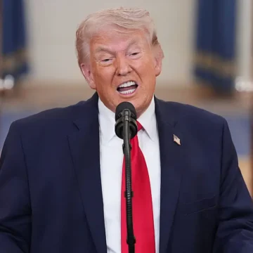 ‘Betrayed!’: Trump Crashes Out on Florida Congresswoman, Trashes Reports About Another Ally — as His Grip on His Home State Faces a Brutal Test ‘Betrayed!’: Trump Crashes Out on Florida Congresswoman, Trashes Reports About Another Ally — as His Grip on His Home State Faces a Brutal Test