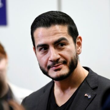 Mike Rogers Exposes Very WEALTHY ELITISTS Who Actually Own Abdul El-Sayed in Receipt-Filled Thread