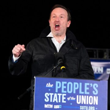 Sen. Chris Murphy Thought Visiting the Middle East Made Him Look BRAVE. He REALLY Thought WRONG