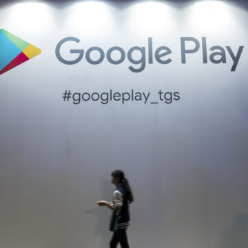 Dozens of States Sue Google Over App Store Fees