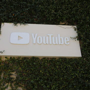 Google to Increase Privacy for Teenagers in Search and on YouTube