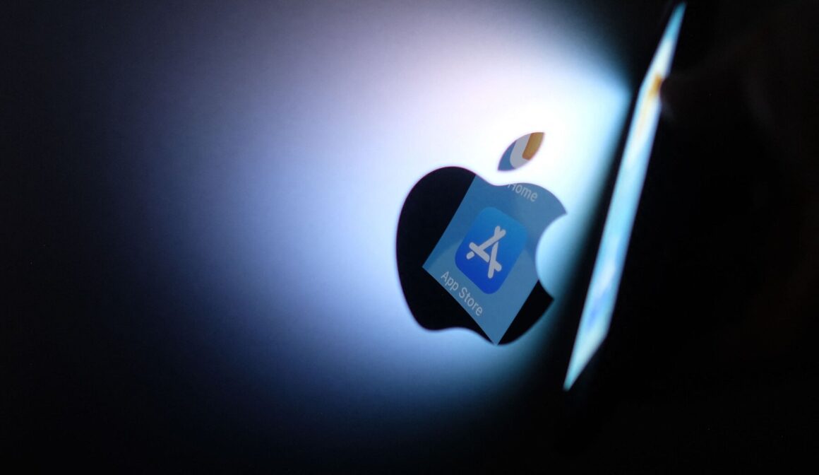 Apple Plans Another Tweak to Its Strict App Store Rules