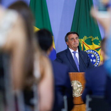 Bolsonaro’s Ban on Removing Social Media Posts Is Overturned in Brazil